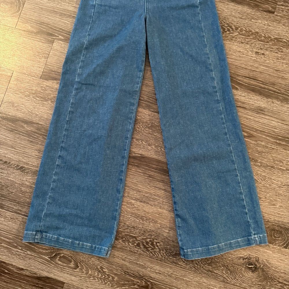 Pilcro Wide Leg Jeans - Picture 2 of 7